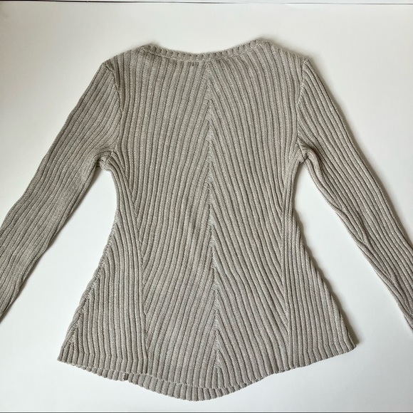 Long Sweater - Picture 2 of 8